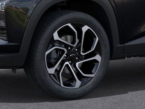 New 2026 Chevrolet Trax RS w/ Driver Confidence Package image 9