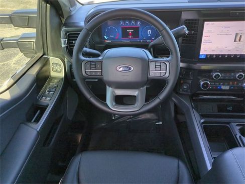 Used 2026 Ford F250 Lariat w/ Chrome Package image 18