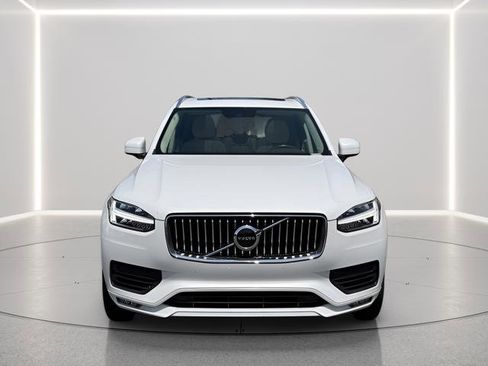 Used 2020 Volvo XC90 T6 Momentum AWD/4WD image 8