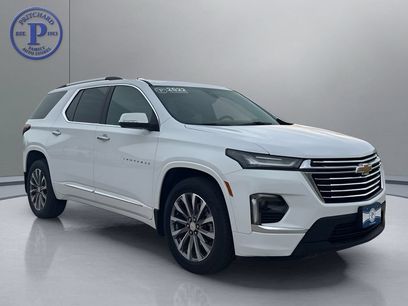 Used 2022 Chevrolet Traverse Premier