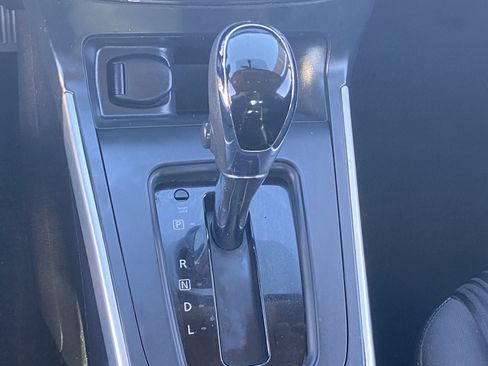 Used 2019 Nissan Sentra SV image 31