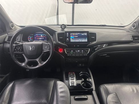 Used 2019 Honda Pilot Touring image 25