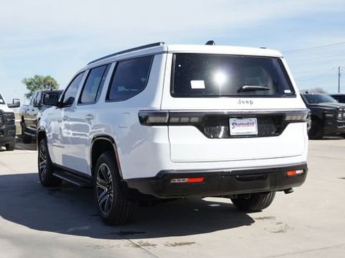 New 2026 Jeep Grand Wagoneer 2WD image 7