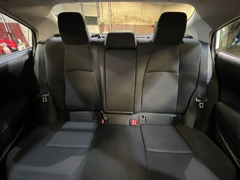 Used 2025 Toyota Corolla LE image 37