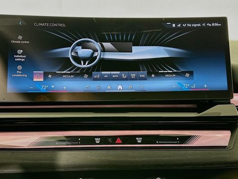 New 2027 BMW 550e xDrive AWD/4WD image 14