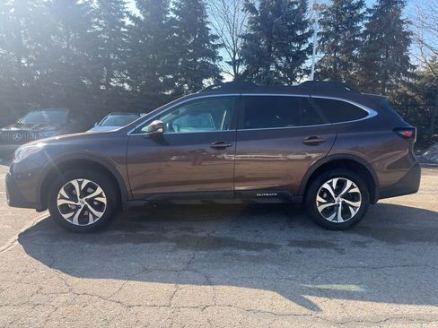 Used 2020 Subaru Outback Limited w/ Popular Package #2 image 7