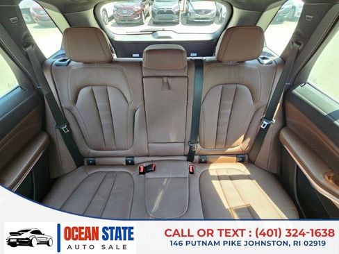 Used 2022 BMW X5 xDrive40i w/ Premium Package AWD/4WD image 16
