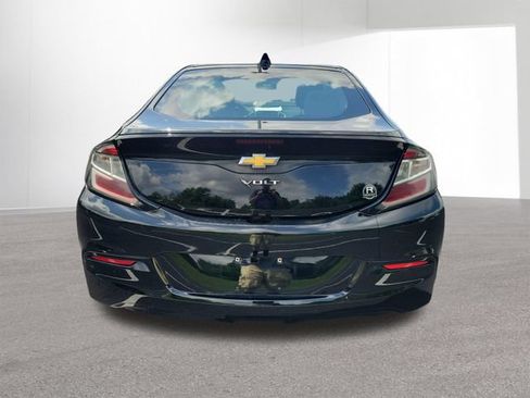 Used 2017 Chevrolet Volt LT w/ Comfort Package FWD image 15