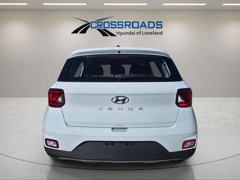 New 2026 Hyundai Venue SE FWD image 5