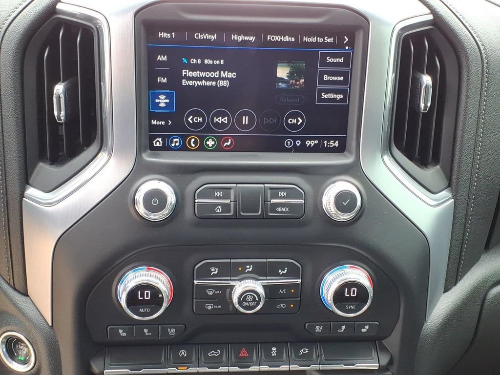 Used 2021 GMC Sierra 1500 SLT RWD image 18
