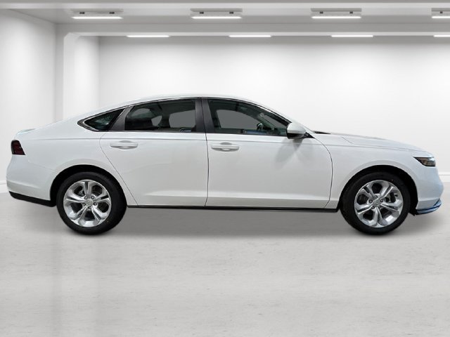 New 2026 Honda Accord LX image 2