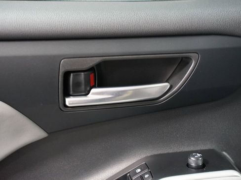 New 2026 Toyota Highlander XLE AWD/4WD image 33