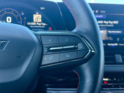 Certified 2025 Chevrolet Equinox RS w/ Safety and Technology Package image 42