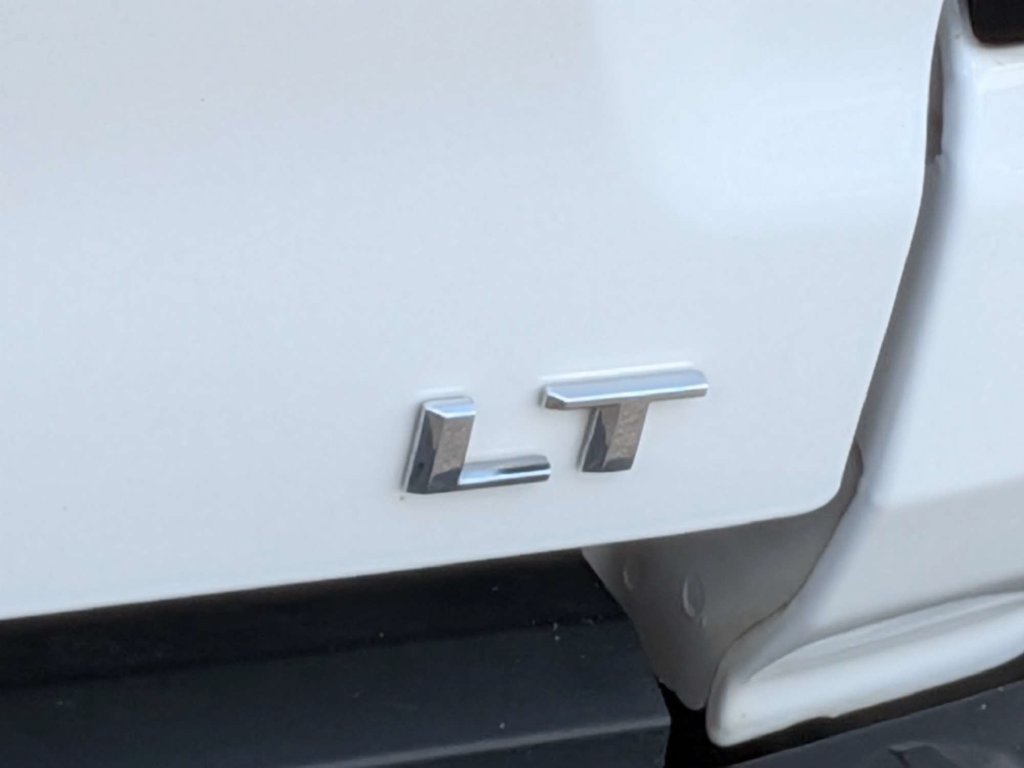 Used 2023 Chevrolet Colorado LT w/ LT Convenience Package RWD image 12