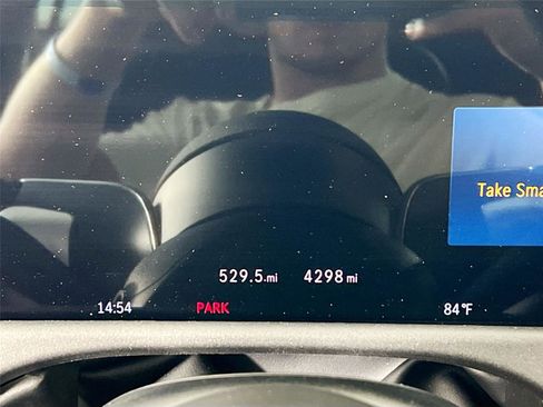 Used 2025 Mercedes-Benz E 350 4MATIC Sedan image 12