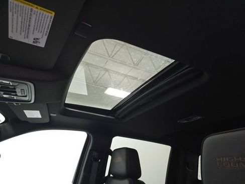 New 2026 Chevrolet Silverado 2500 High Country w/ High Country Premium Package image 19