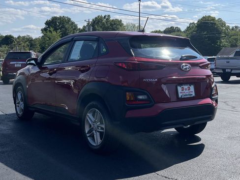 Used 2021 Hyundai Kona SE AWD/4WD image 3