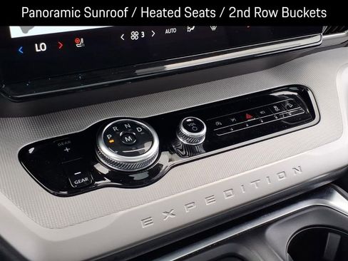 Used 2025 Ford Expedition Active AWD/4WD image 25