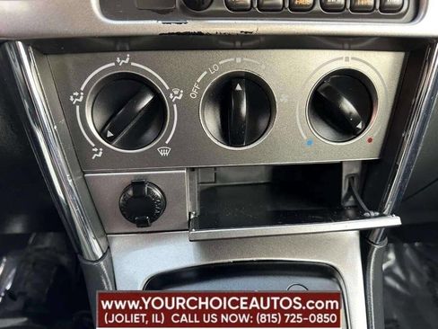 Used 2004 Toyota Matrix image 28