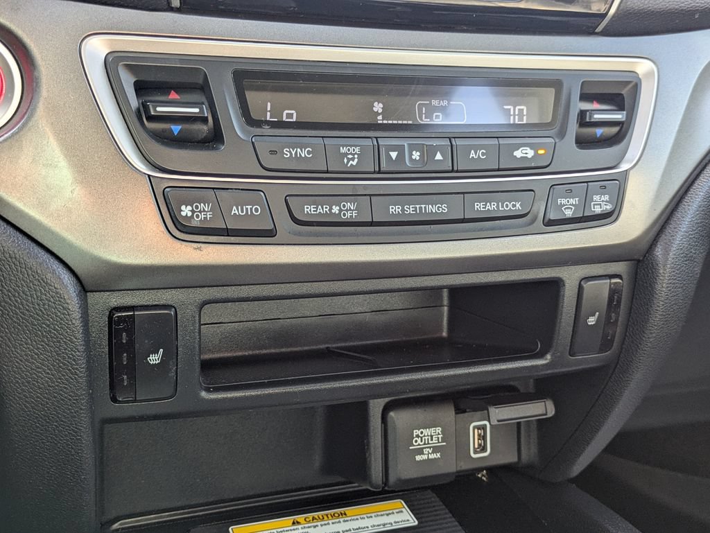 Used 2022 Honda Pilot Special Edition image 16