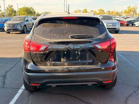 Used 2018 Nissan Rogue Sport SL w/ SL Premium Package AWD/4WD image 6