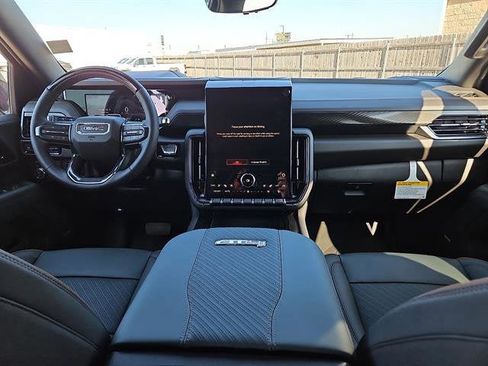 New 2026 GMC Yukon XL AT4 w/ AT4 Premium Plus Package image 11