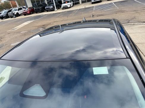 Used 2024 Toyota Corolla LE image 27