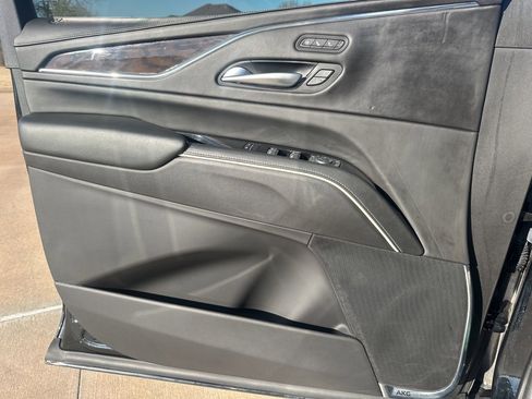 Certified 2023 Cadillac Escalade Sport Platinum image 13