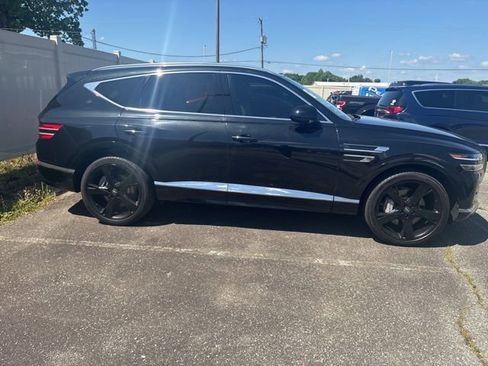 Used 2024 Genesis GV80 2.5T w/ Prestige Package AWD/4WD image 1