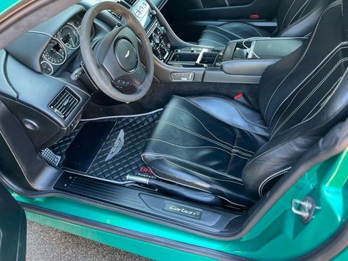 Used 2015 Aston Martin DB9 Coupe RWD image 18