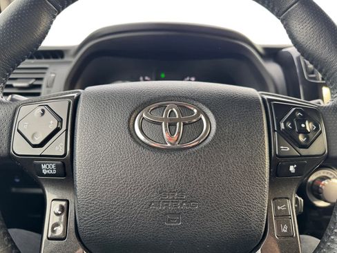 Used 2020 Toyota 4Runner TRD Off-Road Premium image 19
