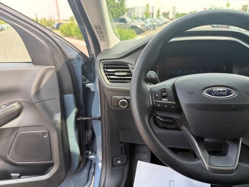 Used 2025 Ford Escape Active AWD/4WD image 24