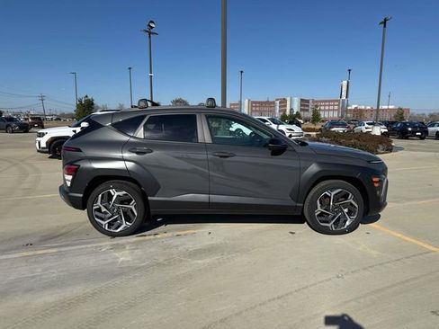 New 2026 Hyundai Kona SEL Premium image 11