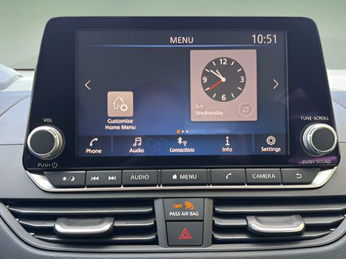 Used 2025 Nissan Altima 2.5 S FWD image 23