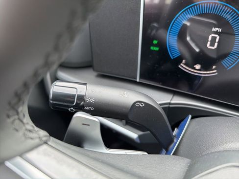 New 2026 Hyundai Santa Fe SEL image 36