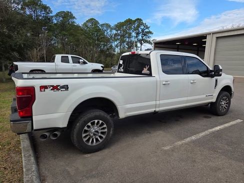 Used 2022 Ford F350 Lariat w/ Lariat Ultimate Package image 3