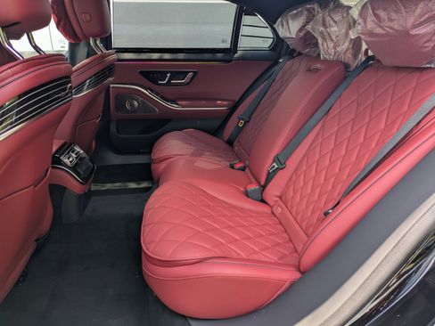 New 2026 Mercedes-Benz S 580 4MATIC Sedan image 14