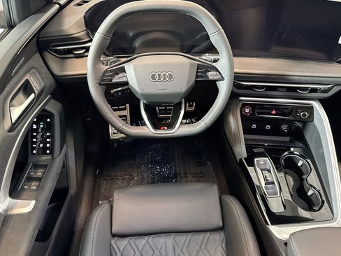 New 2025 Audi SQ5 Premium Plus image 19