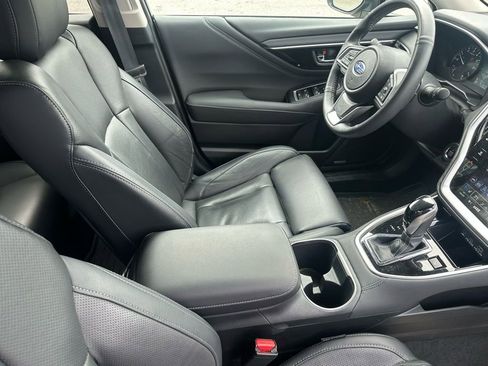 Used 2025 Subaru Outback Touring image 17