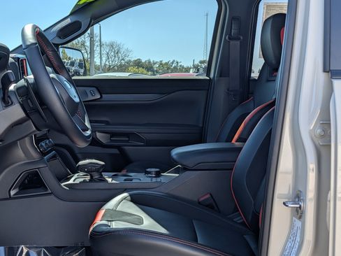 Used 2025 Ford Ranger Raptor image 21