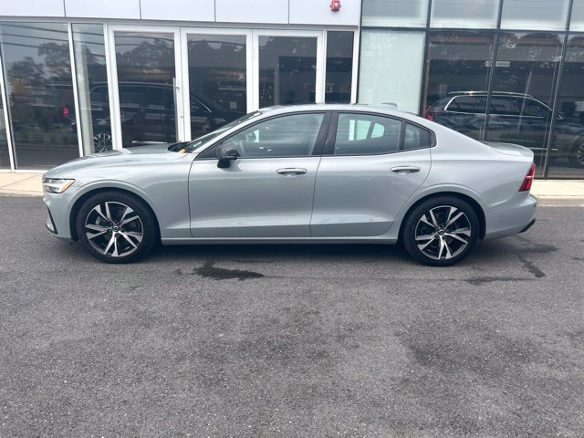 Certified 2024 Volvo S60 B5 Plus w/ Climate Package AWD/4WD image 2