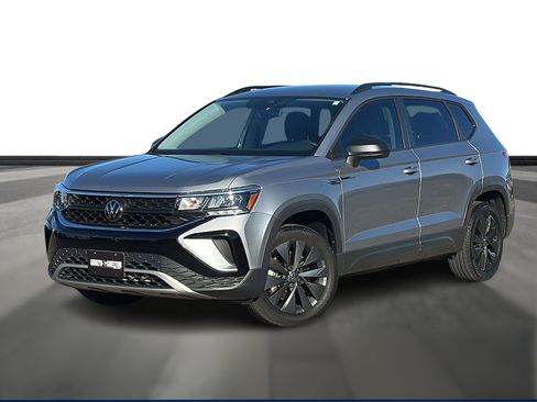 Used 2024 Volkswagen Taos S image 1