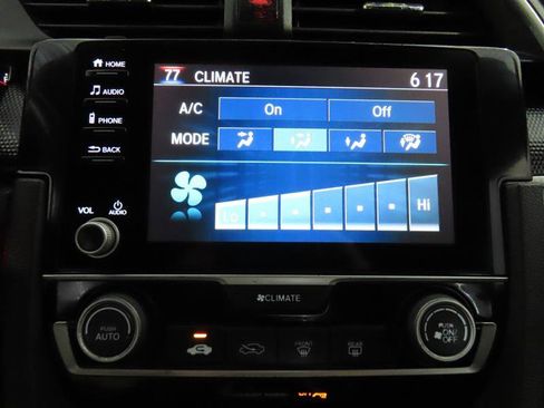 Used 2020 Honda Civic Sport image 26