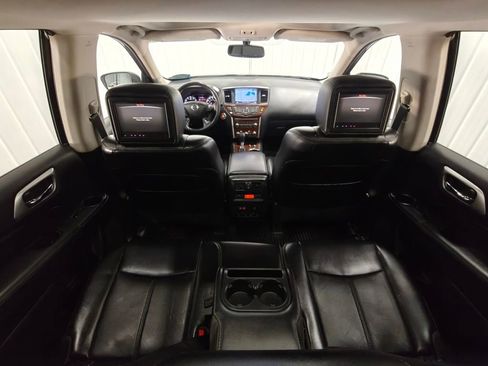 Used 2019 Nissan Pathfinder Platinum AWD/4WD image 10