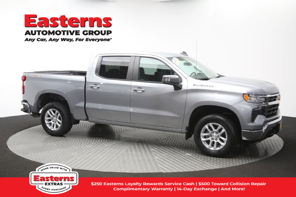 Used 2024 Chevrolet Silverado 1500 LT AWD/4WD image 51