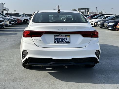 Certified 2023 Kia Forte LXS w/ LXS Technology Package image 5