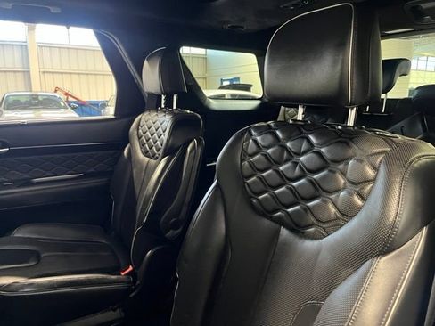 Used 2020 Hyundai Palisade Limited FWD image 19