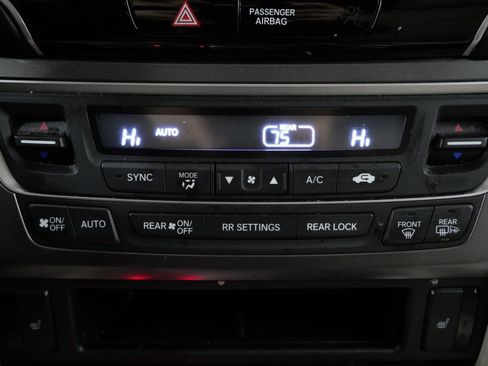 Used 2022 Honda Pilot Special Edition image 19