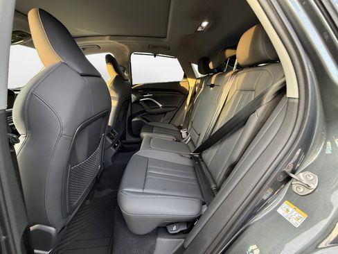 New 2025 Audi Q5 Premium Plus image 13