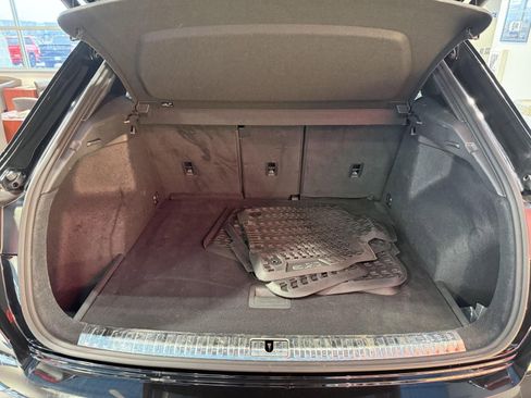 Used 2022 Audi Q3 2.0T Premium Plus image 9